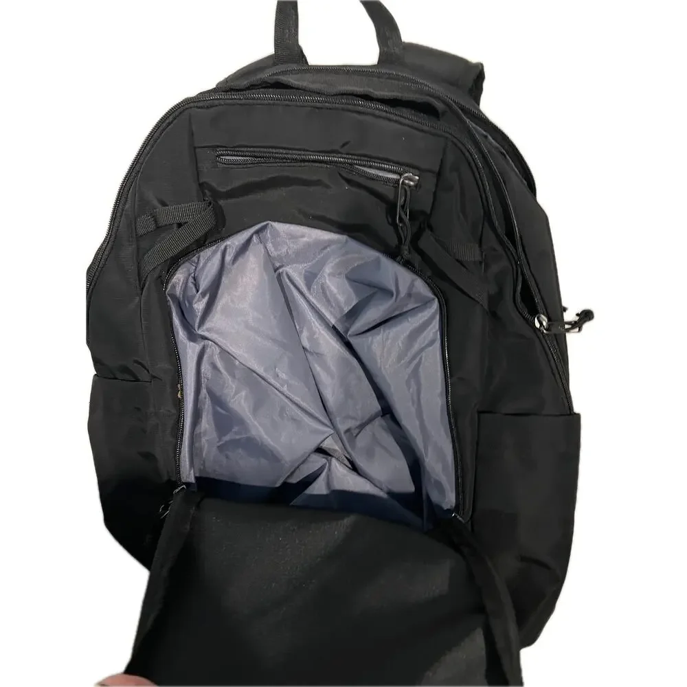 Adidas Defender Backpack w Padded Sleeve